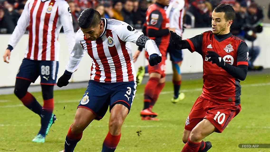 Chivas da el golpe de autoridad a Toronto en la Final