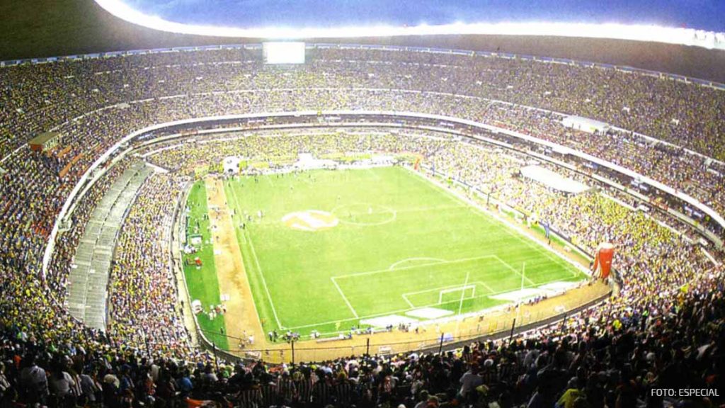 América pide apoyo pero no llena el Azteca desde hace un año.