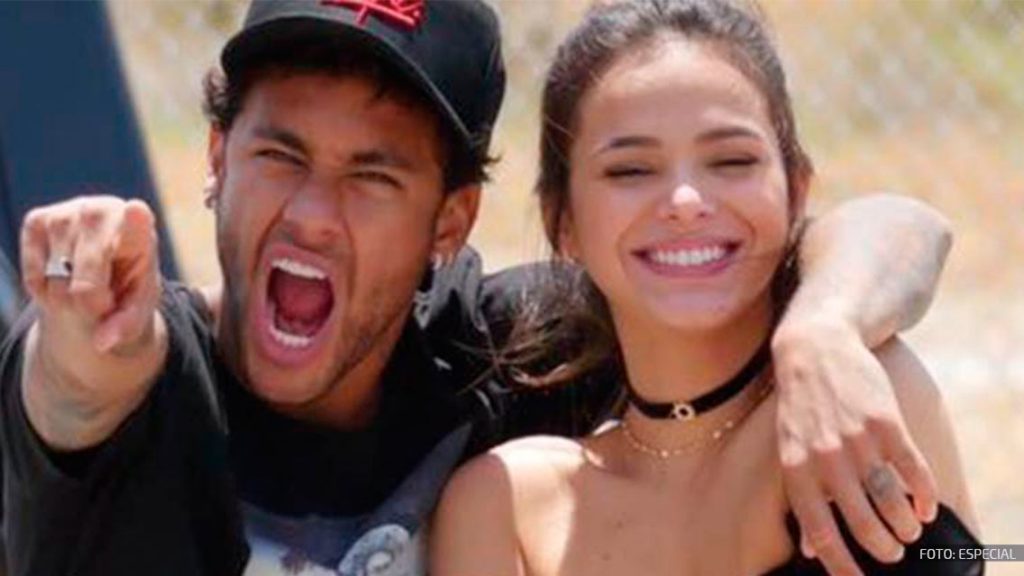 Neymar con Bruna