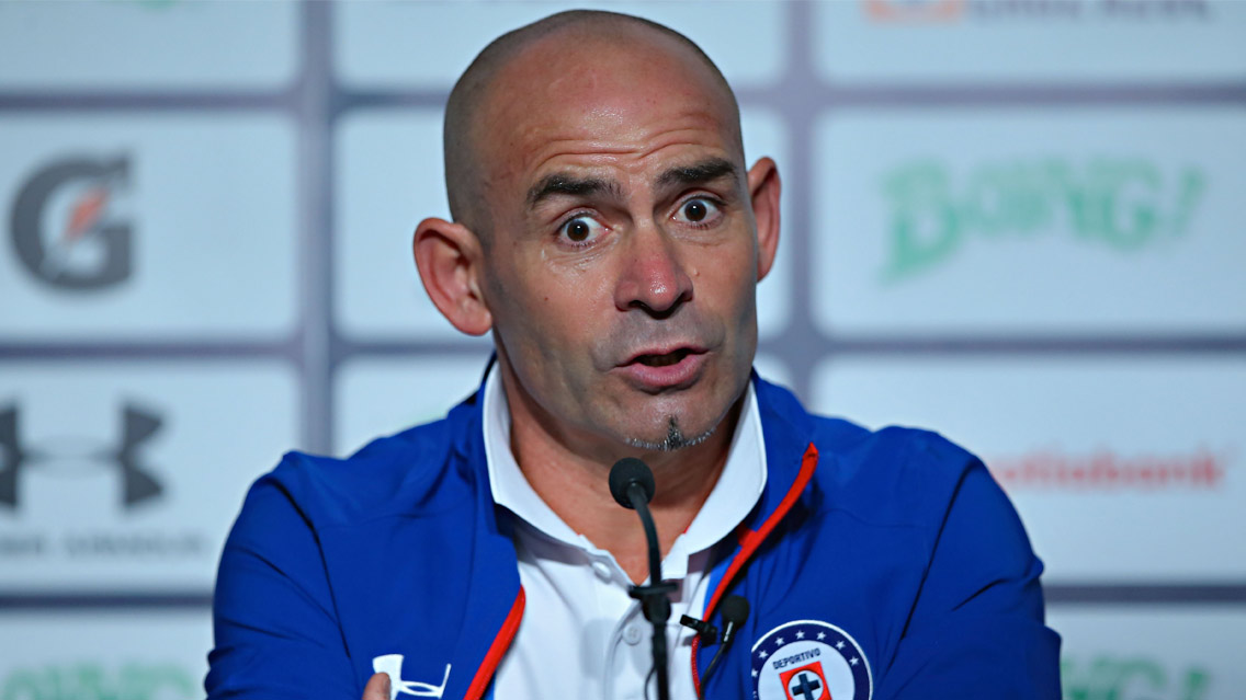 Hace 4 meses estaba triunfando con Cruz Azul: Paco Jémez