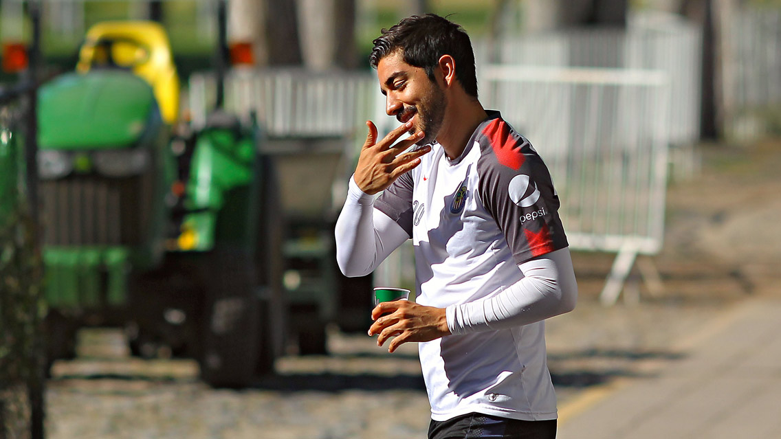 Rodolfo Pizarro hace mentada de madre al América