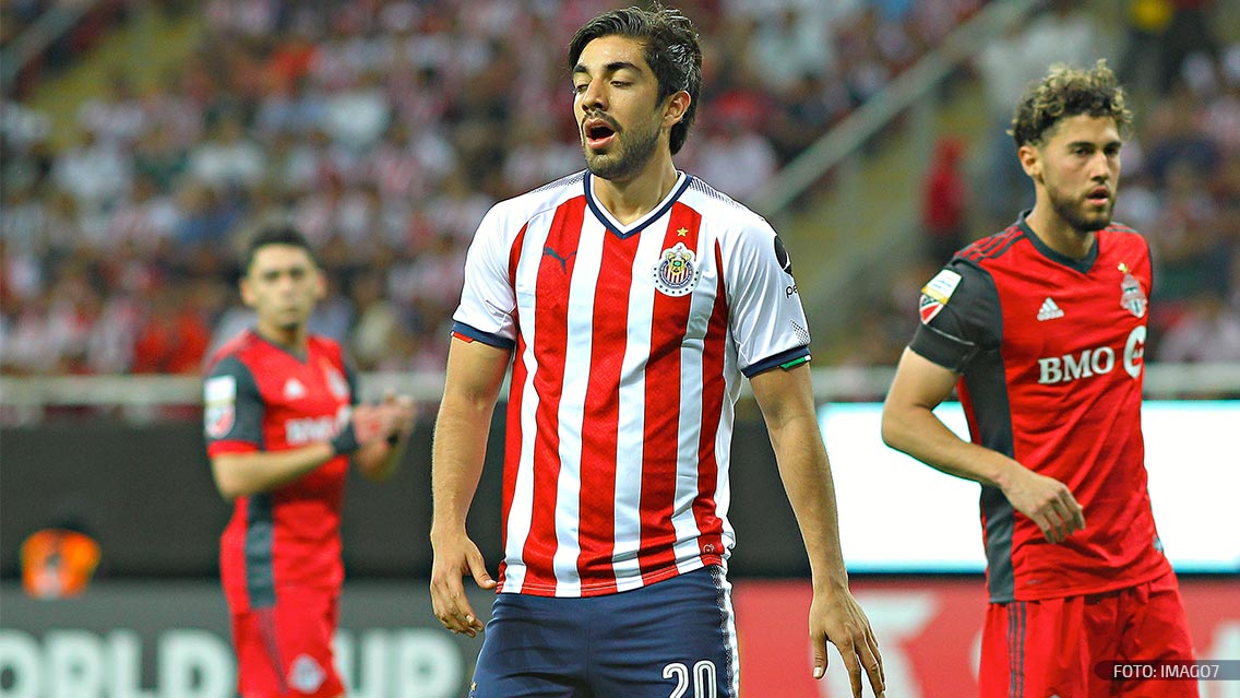 Rodolfo Pizarro se disculpa tras mentada al América