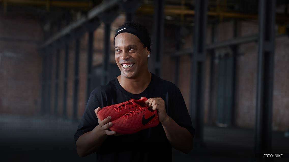 Nike lanza los 10R LEGENDX Barcelona + Milan 2