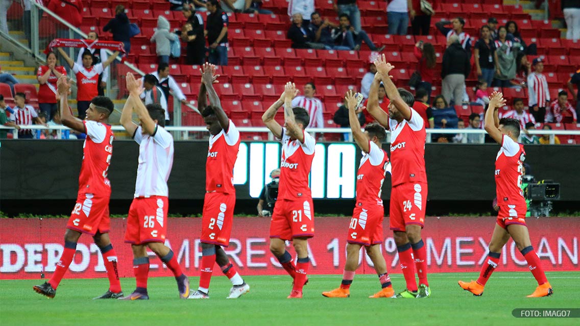 Jugadores de los Tiburones no entrenan por adeudos de sueldo 0