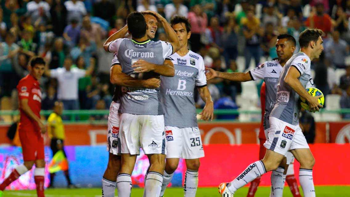Club León anuncia la baja de un defensa central