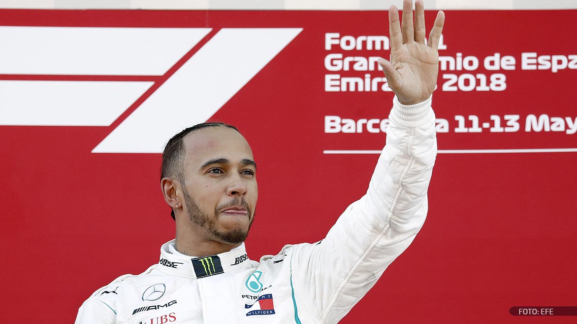 Lewis Hamilton gana el GP de España; Checo, noveno lugar