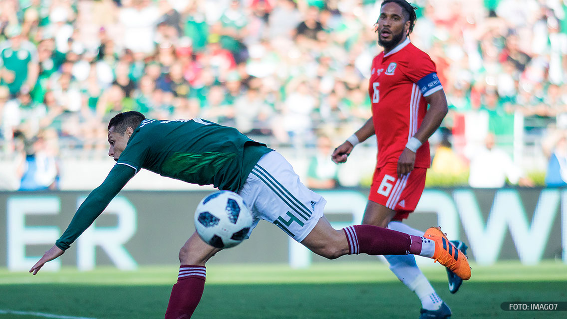 Patético empate sin goles entre México y Gales en el Rose Bowl