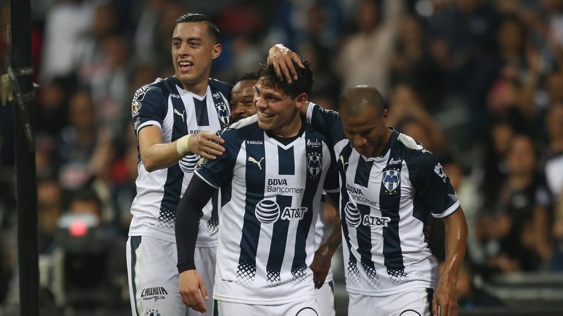 Santos de Brasil quiere ‘robarle’ un jugador a Rayados