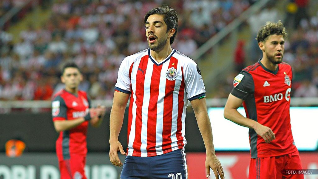 Chivas negó salida a Rodolfo Pizarro al PSV Eindhoven