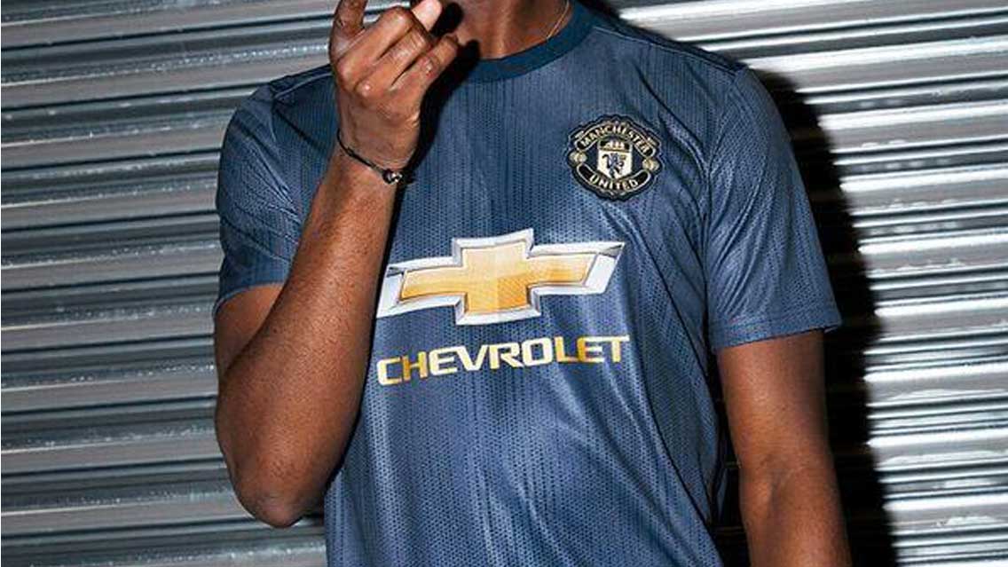 adidas revela tercer uniforme de Manchester United