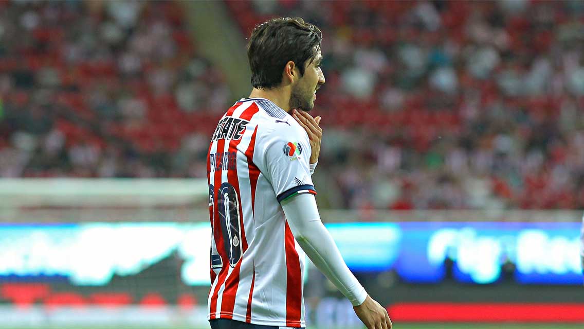 Los jugadores que obtendrá Chivas por la venta de Pizarro