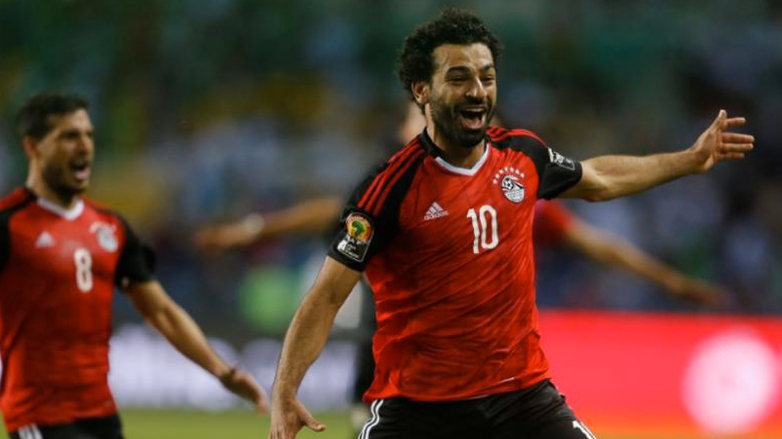 El increíble gol olímpico de Mohamed Salah con Egipto