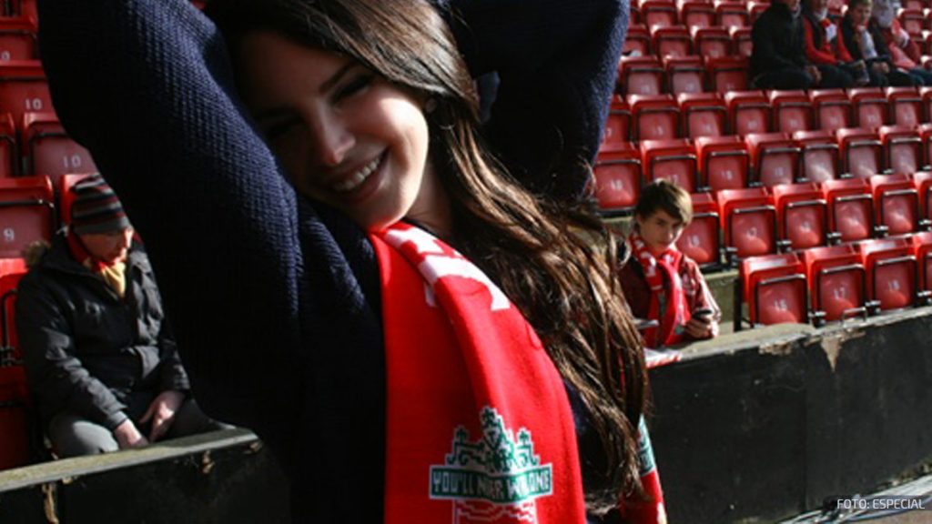Las sexys y famosas fans del Liverpool.