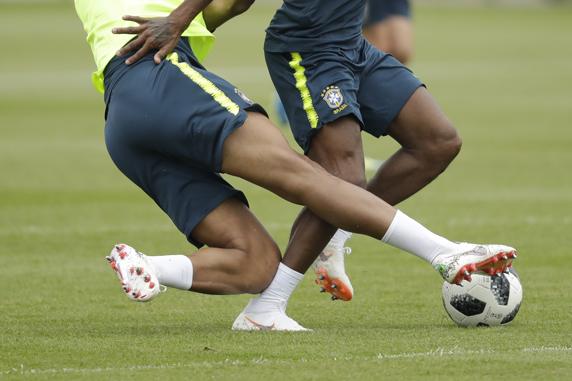 Casemiro lesiona a Fred