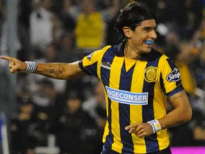 El 'Loco' Abreu también estuvo en Rosario Central, de Argentina.