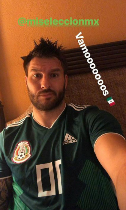 Gignac presume con orgullo la camiseta del Tricolor 0