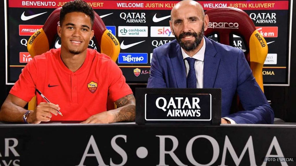 Justin Kluivert firma con la Roma