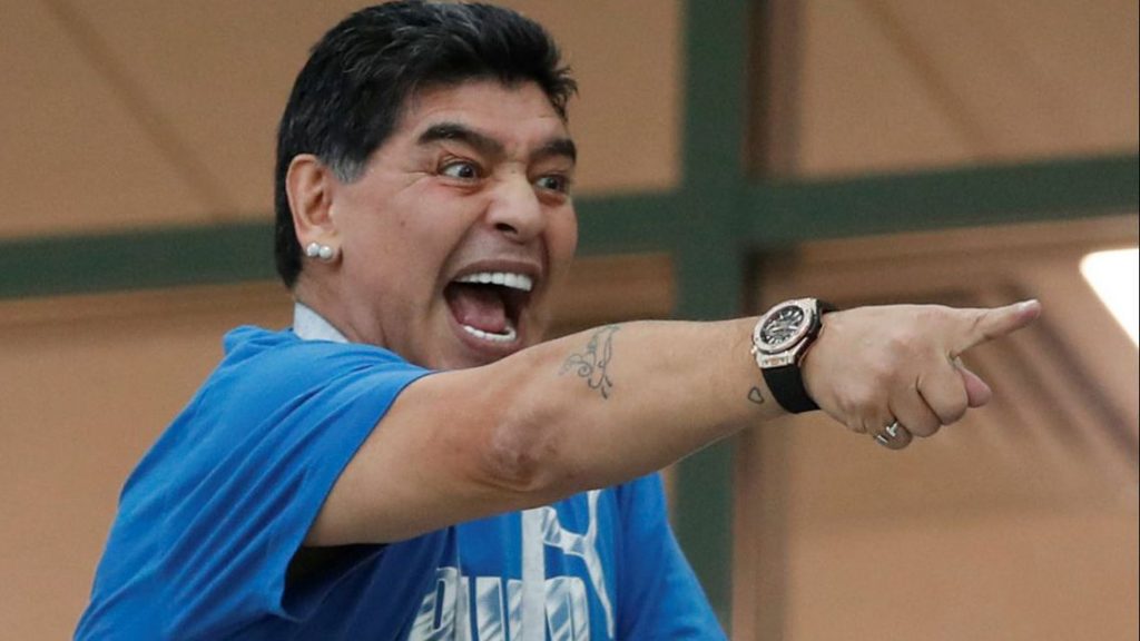 Maradona le deja un mensaje a Messi