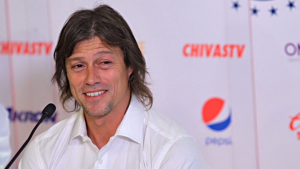 Matías Almeyda ya tiene una oferta millonaria
