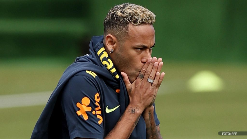 Neymar, delantero de la selección nacional de Brasil