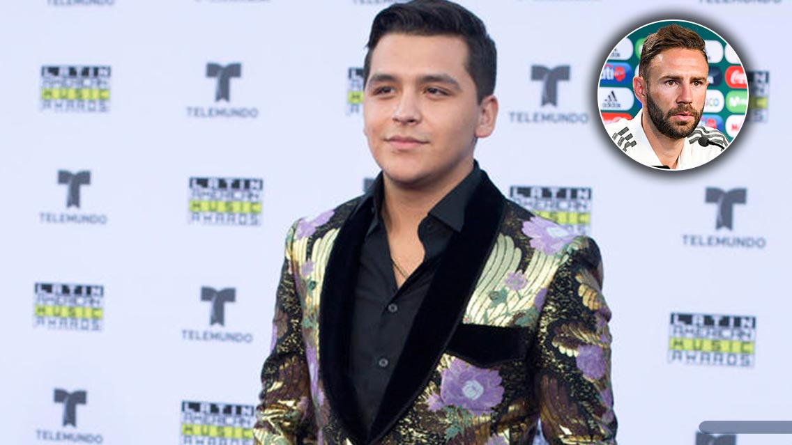 Christian Nodal canta con el Profe Osorio en mañanitas a Layún