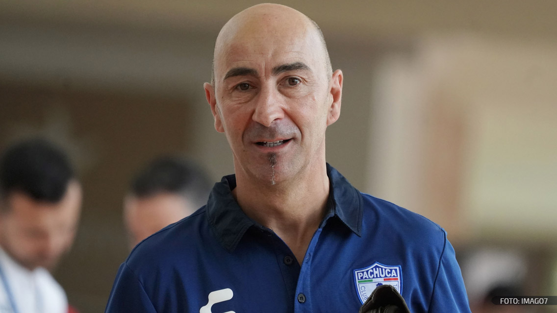 Pako Ayestarán es presentado como nuevo técnico de Pachuca