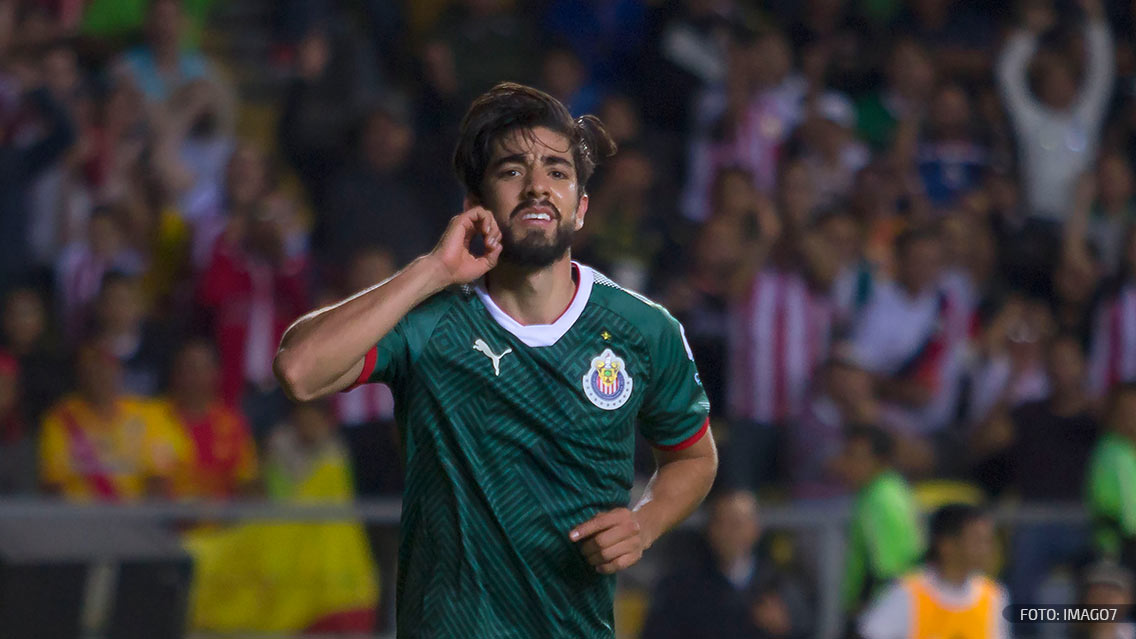 Chivas buscaría recompra de Rodolfo Pizarro