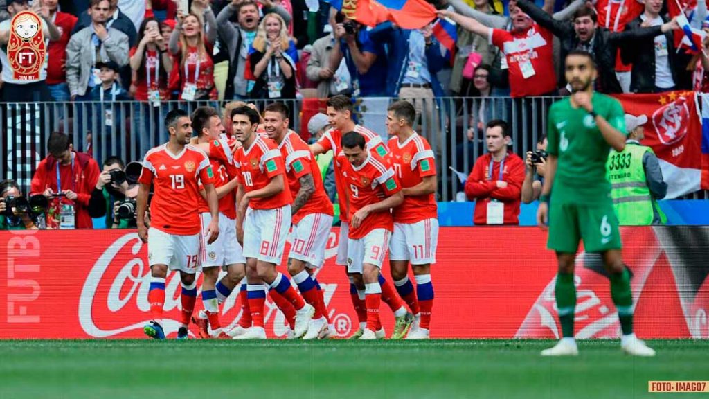 Rusia comienza la fiesta y golea a Arabia Saudita