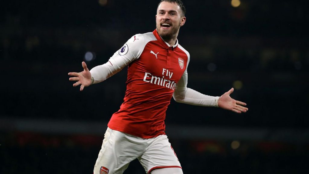 Arsenal plantea cambio al FC Barcelona que incluye a Aaron Ramsey