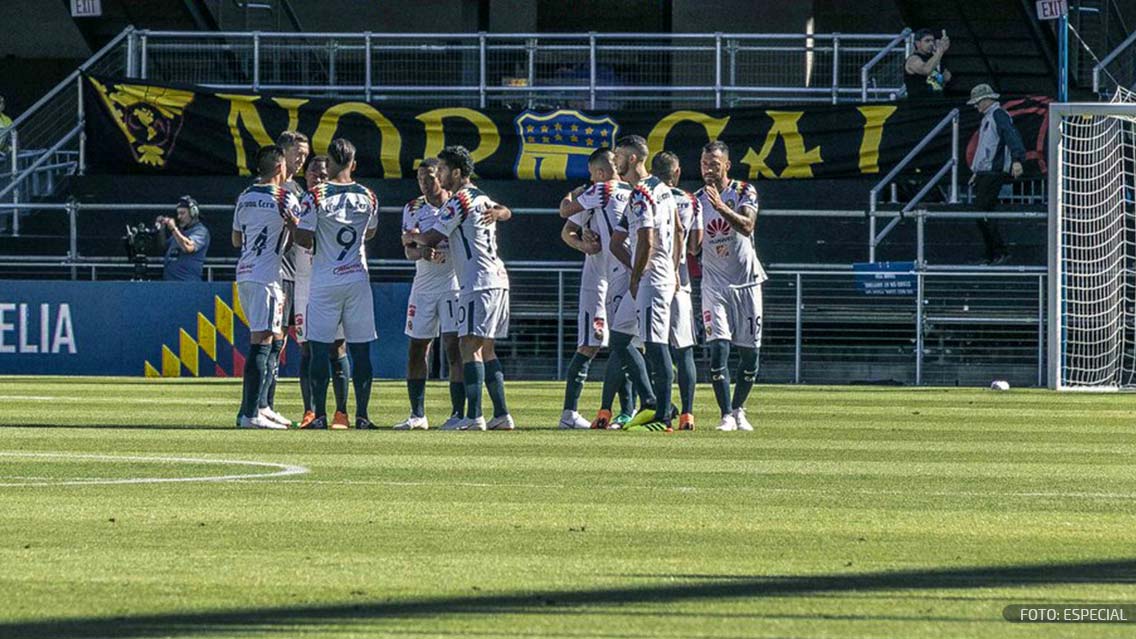 ¿Cuál sería el 11 del América tras las bajas de Ménez y Cecilio?