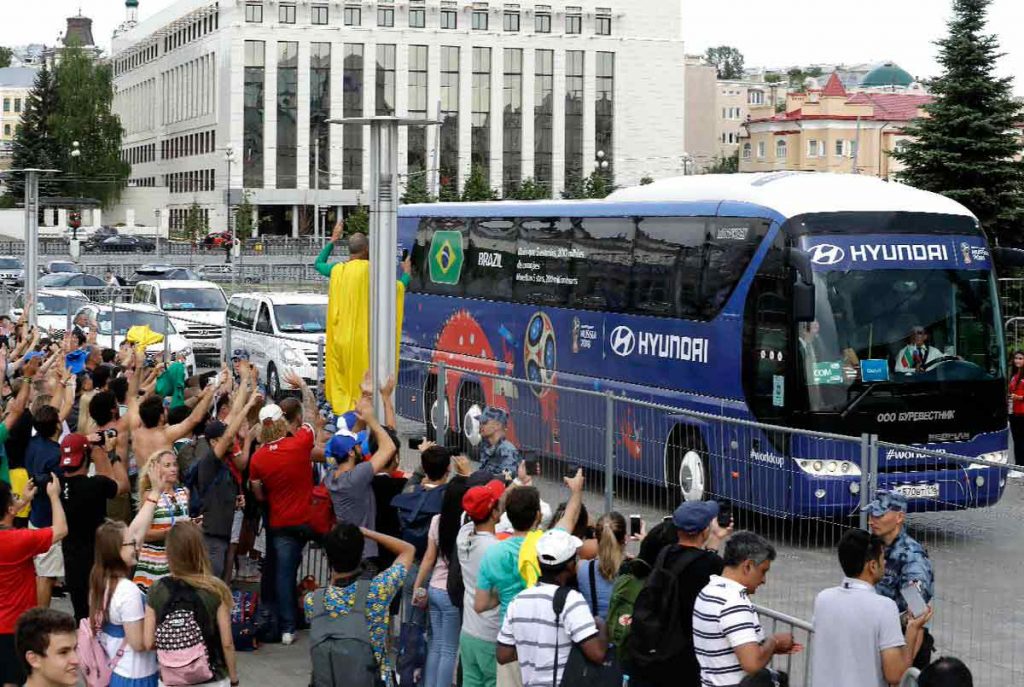 La selección de Brasil regresa a casa