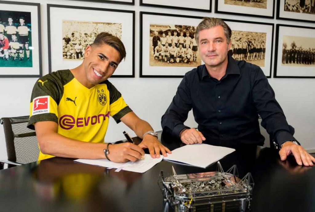 Achraf Hakimi llega a Borussia Dortmund