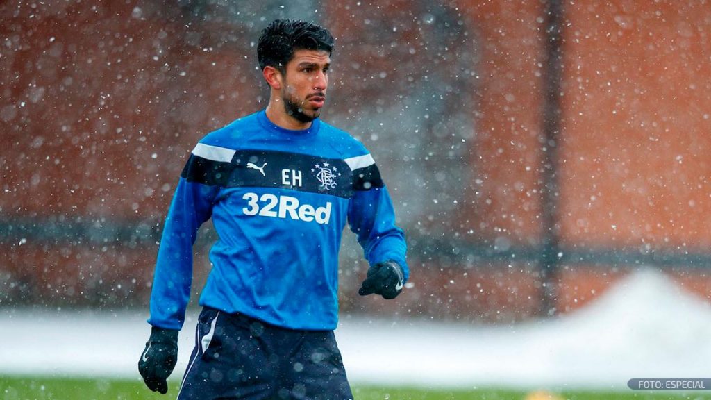 Eduardo Herrera entrena con el Glasgow Rangers