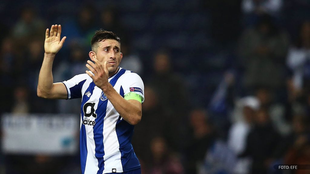 Héctor Herrera podría llegar al Arsenal.