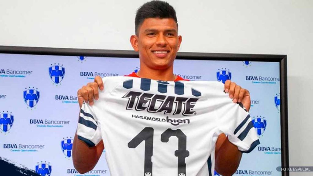 Jesús Gallardo llega a Rayados con el dorsal 17