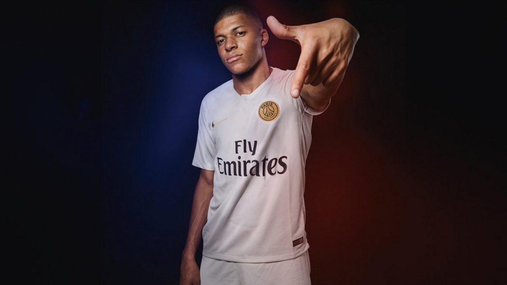 PSG presenta segunda equipación; Mbappé será el '7'