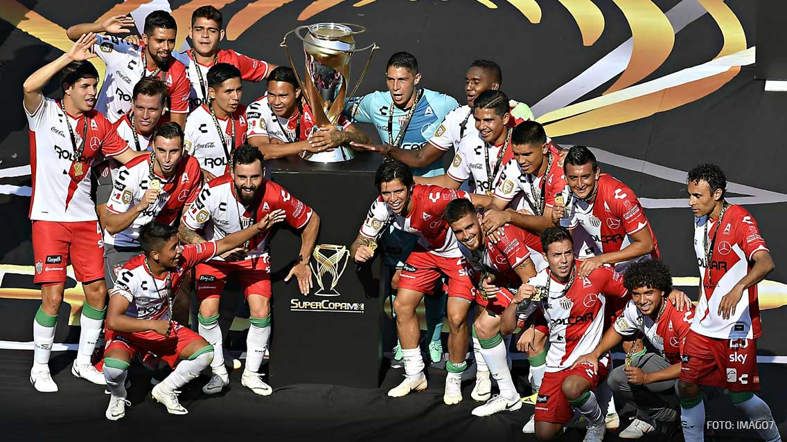 Necaxa doblega a Monterrey y es campeón de la Supercopa MX