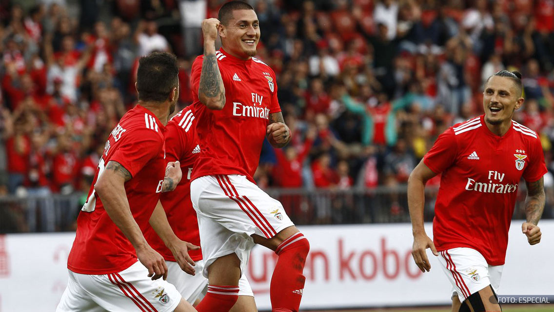 Nico Castillo continúa en plan grande con el Benfica
