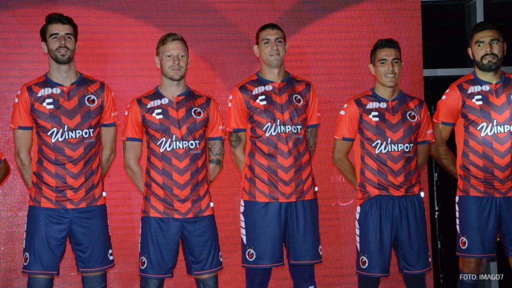 Veracruz presenta sus nuevas escamas para el Apertura 2018