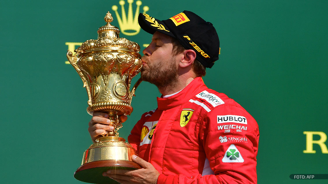 Sebastian Vettel gana el GP de Gran Bretaña; ‘Checo’ llega 11