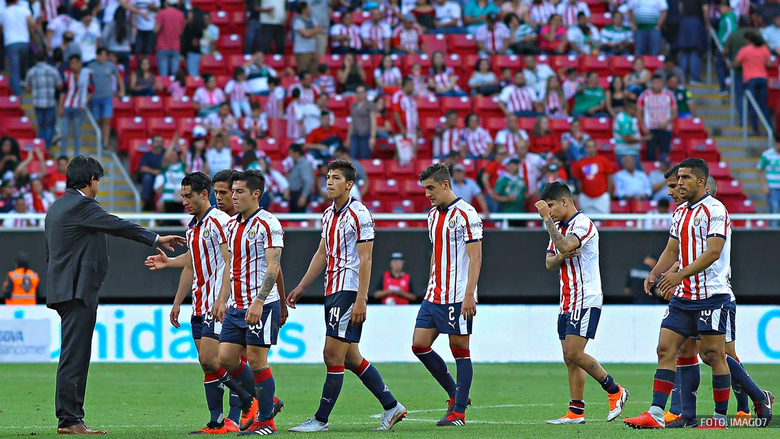 Chivas tendría tres bajas ante Necaxa