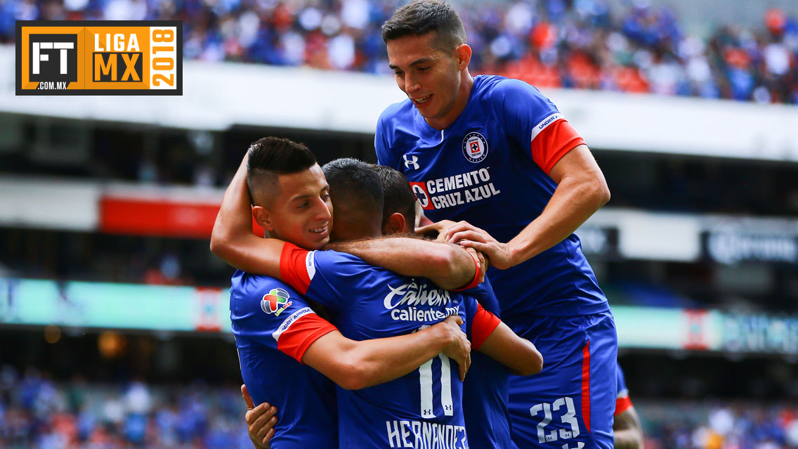 Cruz Azul golea a León y manda en la Liga MX