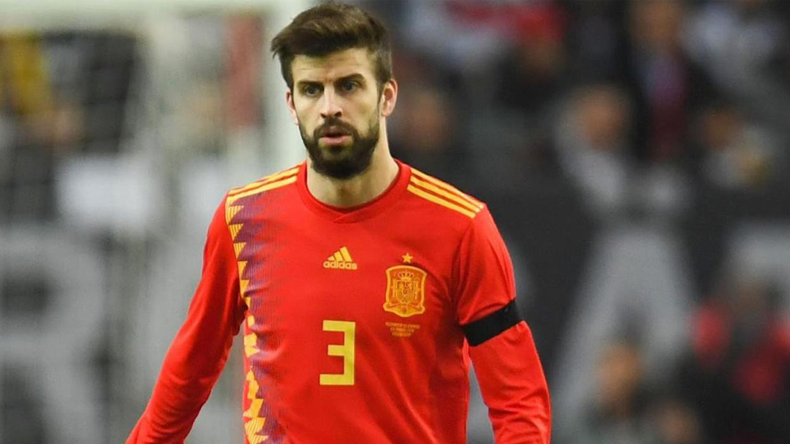 Gerard pique desnudo - 🧡 Luis Enrique Berita Bola Fray-Game.com.