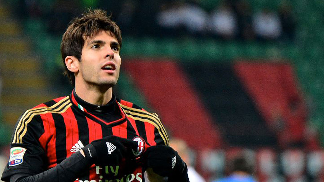 Kaká regresaría con el AC Milan