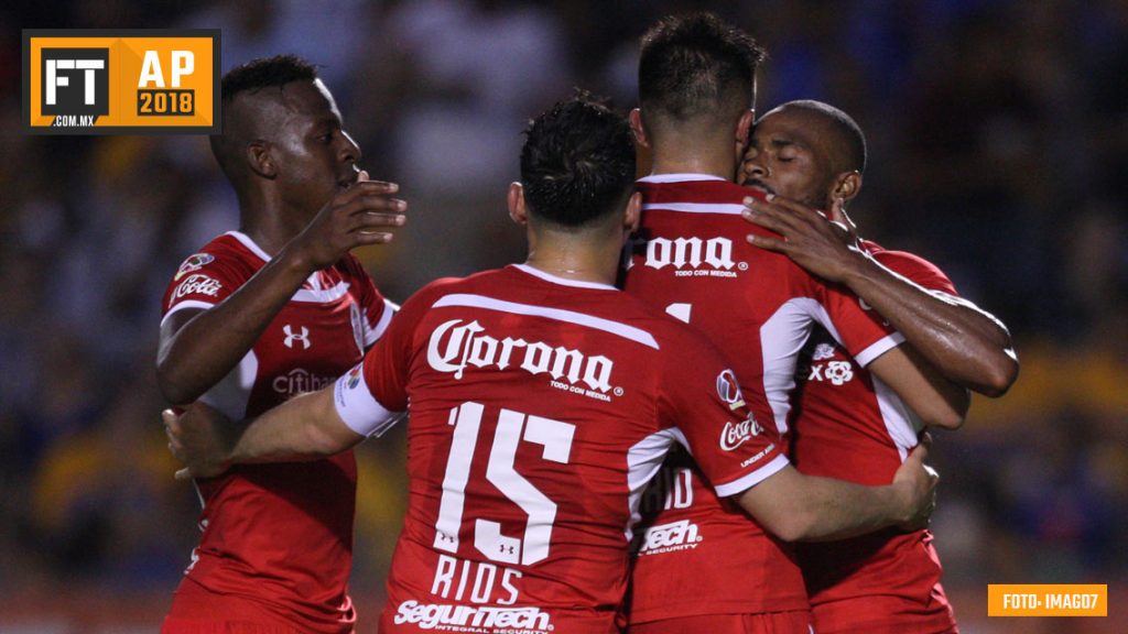 Toluca rompe con el invicto de Tigres en el Volcán