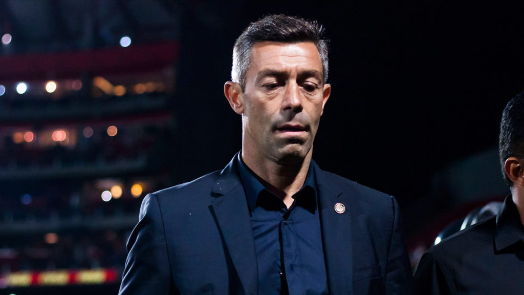 Caixinha asume la responsabilidad de la derrota