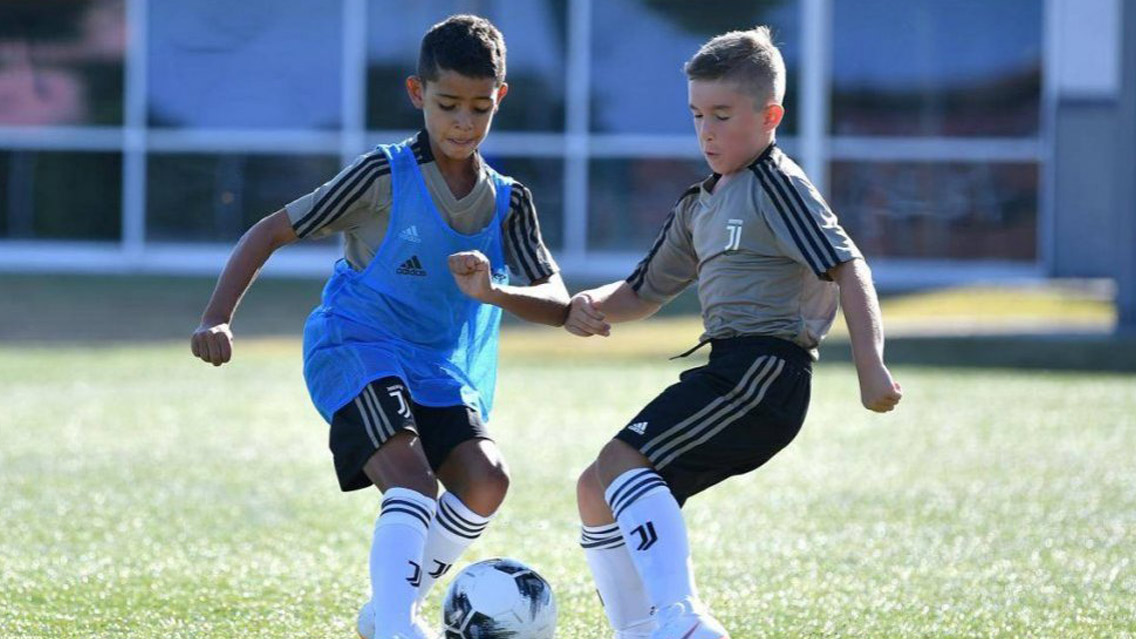 El hijo de Cristiano Ronaldo si sabe marcar goles con la ‘Juve’