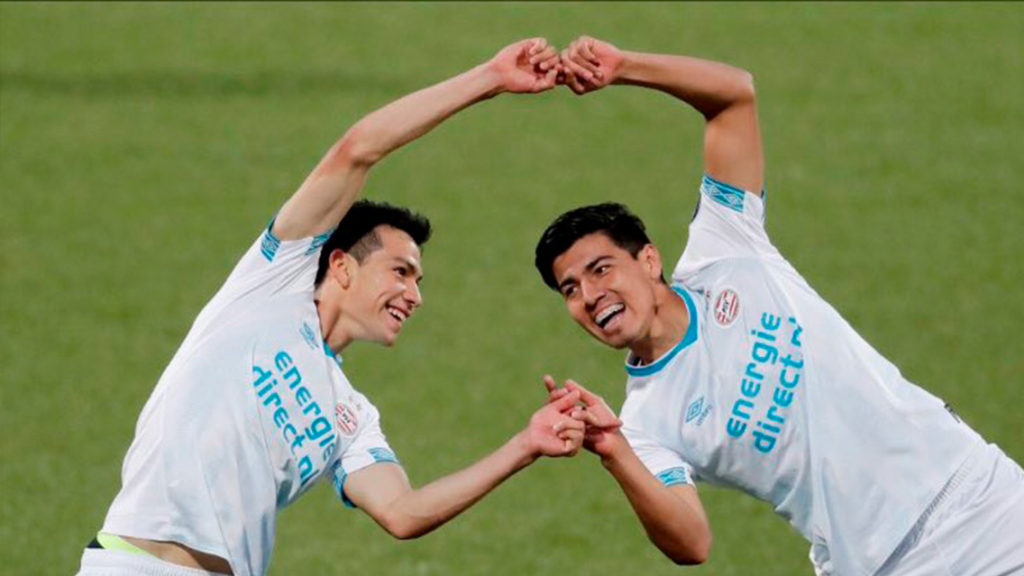 Erick Gutiérrez e Hirving Lozano con el PSV