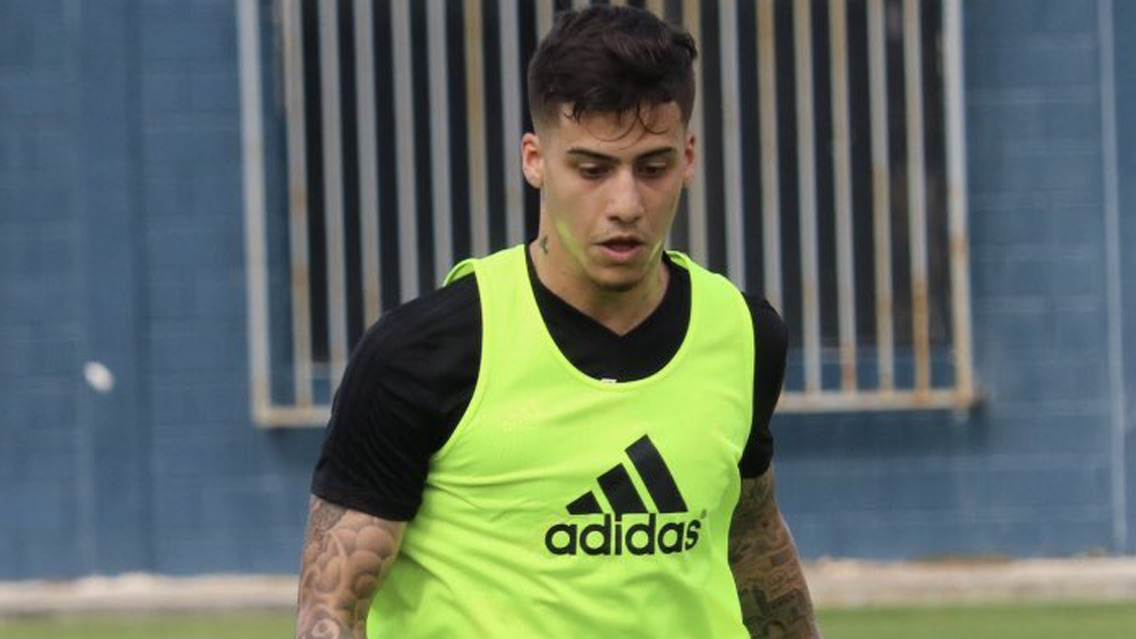 Tigres contrata a delantero peruano