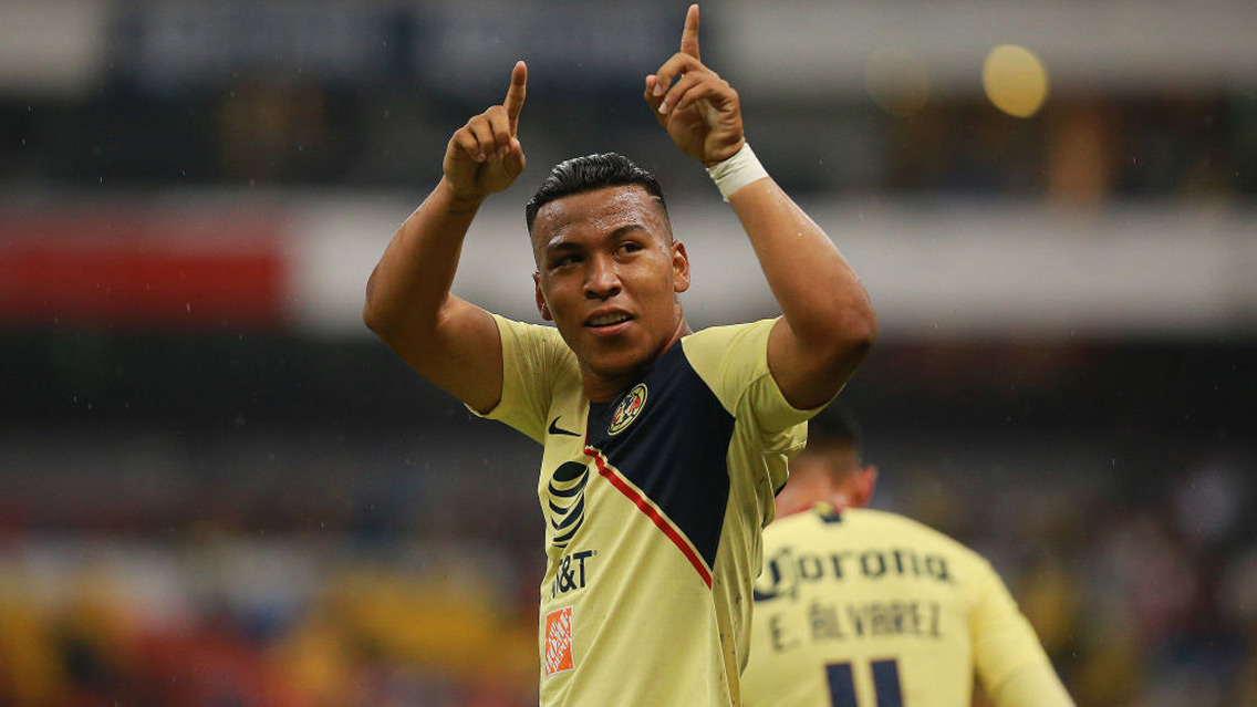 ¿Cuánto pagó América por Roger Martínez?